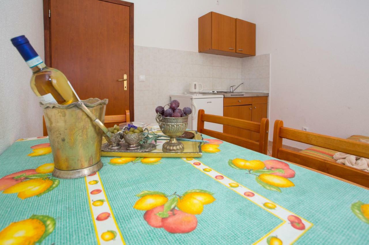 Apartments Mihic Makarska Dış mekan fotoğraf
