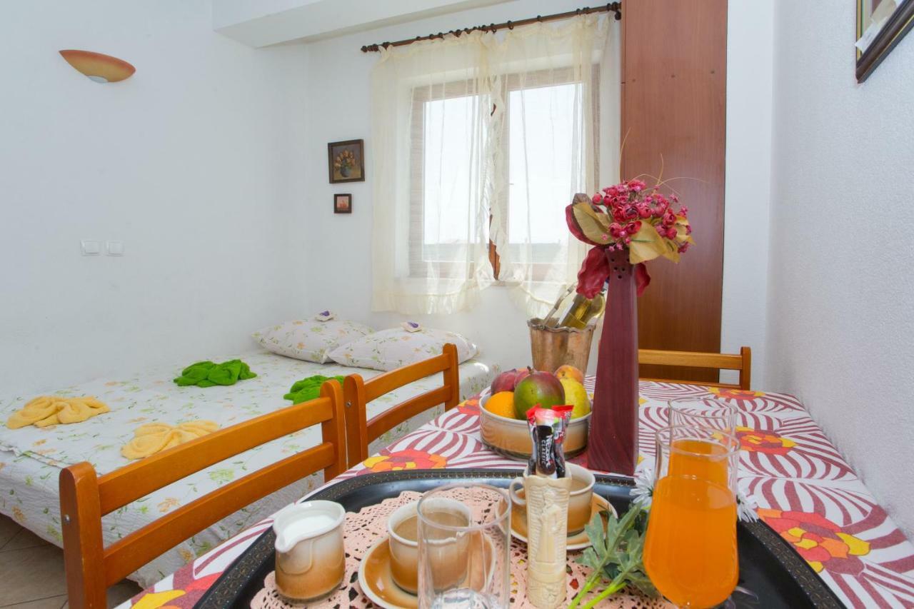 Apartments Mihic Makarska Dış mekan fotoğraf