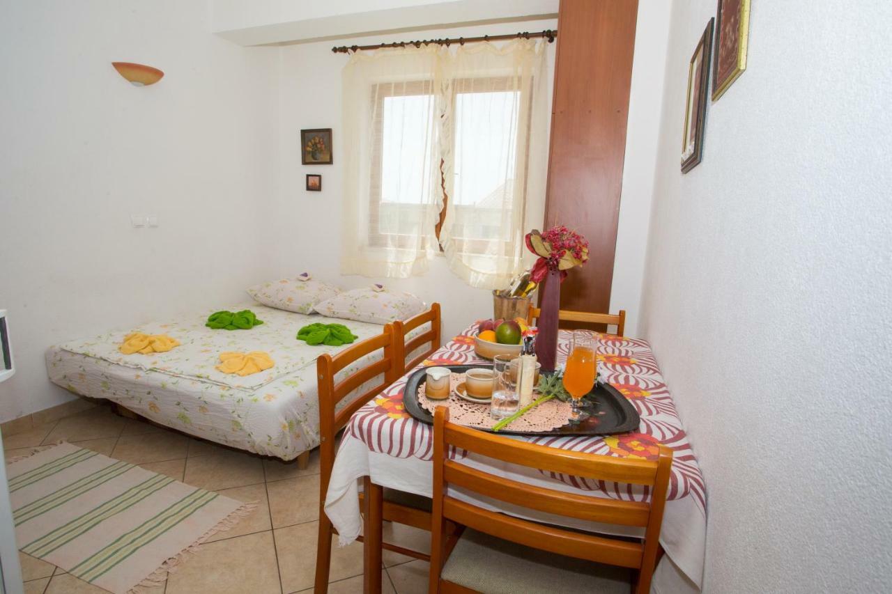 Apartments Mihic Makarska Dış mekan fotoğraf